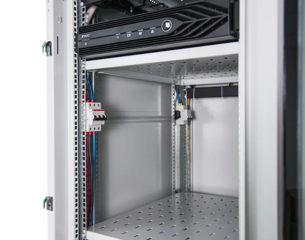 Источник бесперебойного питания SKAT-UPS 6000-SNMP-ON 478 — фото 5 из 13