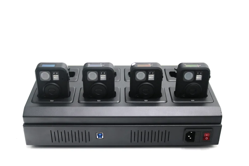 Dock-8F